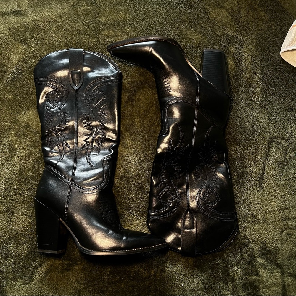 Black Leather Cowboy Boots